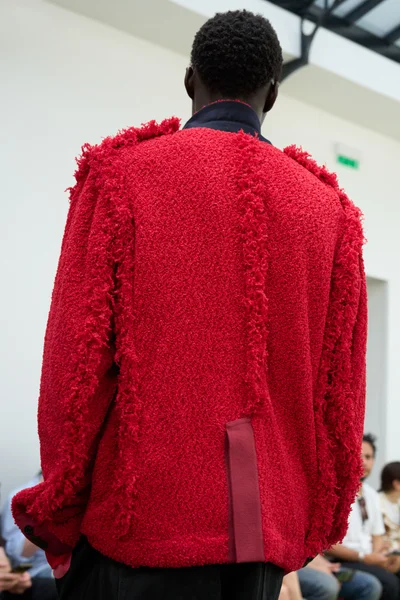 Look 62